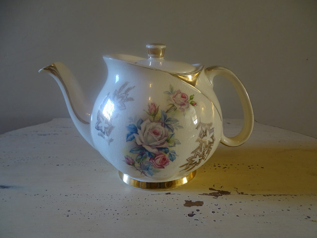 Art Deco Floral Porcelain Tea Pot